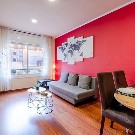 Three Bedroom Apartment In Sants Barcelona Ngoại thất bức ảnh